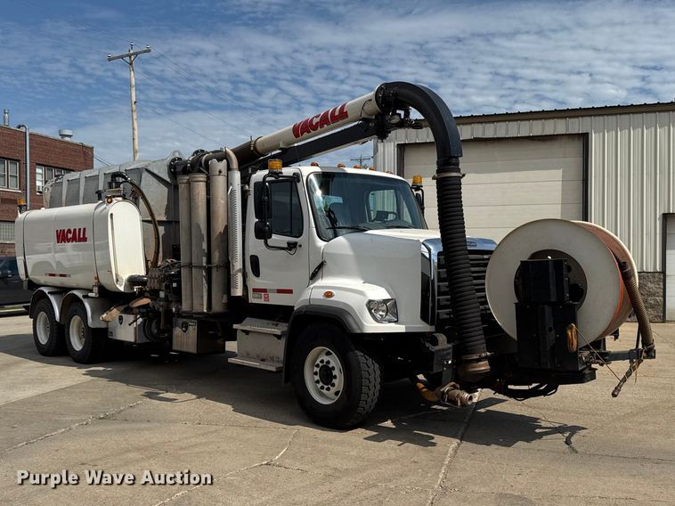 image for item DV2013 2015 Freightliner 108SD sewer jetter truck