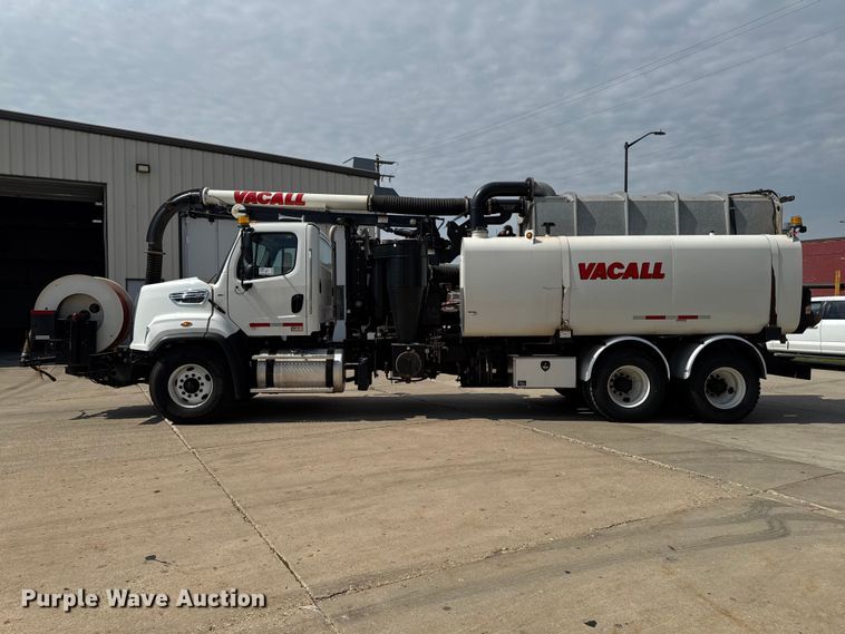 image for item DV2013 2015 Freightliner 108SD sewer jetter truck