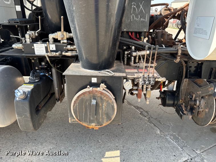 image for item DV2013 2015 Freightliner 108SD sewer jetter truck