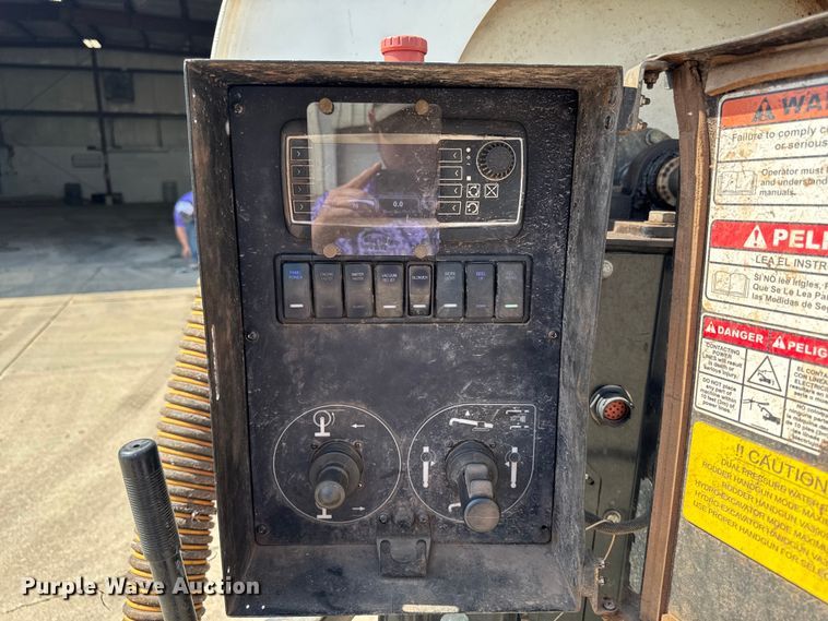 image for item DV2013 2015 Freightliner 108SD sewer jetter truck