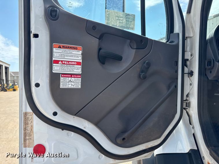 image for item DV2013 2015 Freightliner 108SD sewer jetter truck