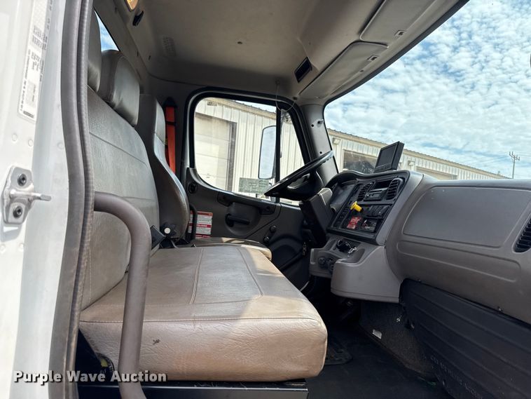 image for item DV2013 2015 Freightliner 108SD sewer jetter truck