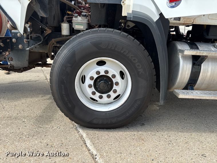 image for item DV2013 2015 Freightliner 108SD sewer jetter truck