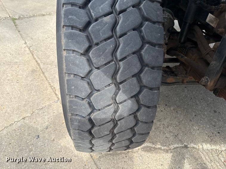 image for item DV2013 2015 Freightliner 108SD sewer jetter truck