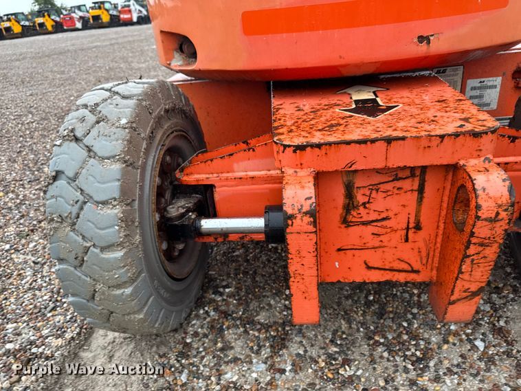 image for item DV2026 2015 JLG E300AJP boom lift