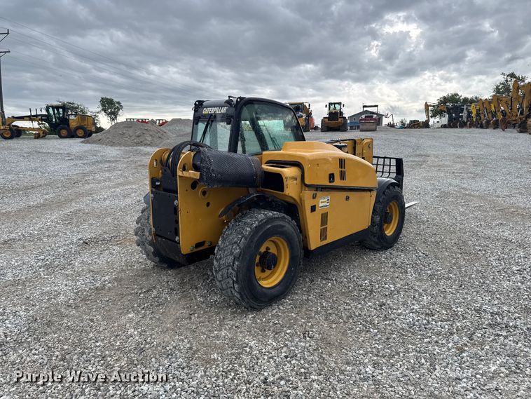 image for item DV2027 2012 Caterpillar TH255 telehandler