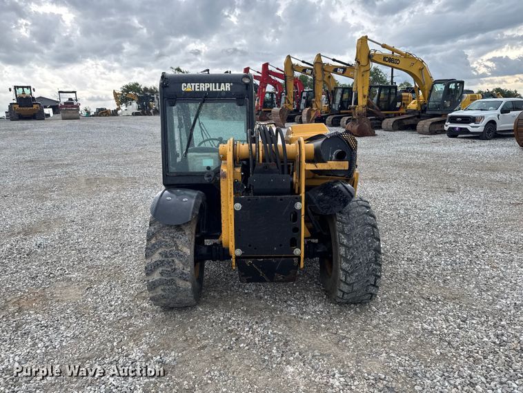 image for item DV2027 2012 Caterpillar TH255 telehandler