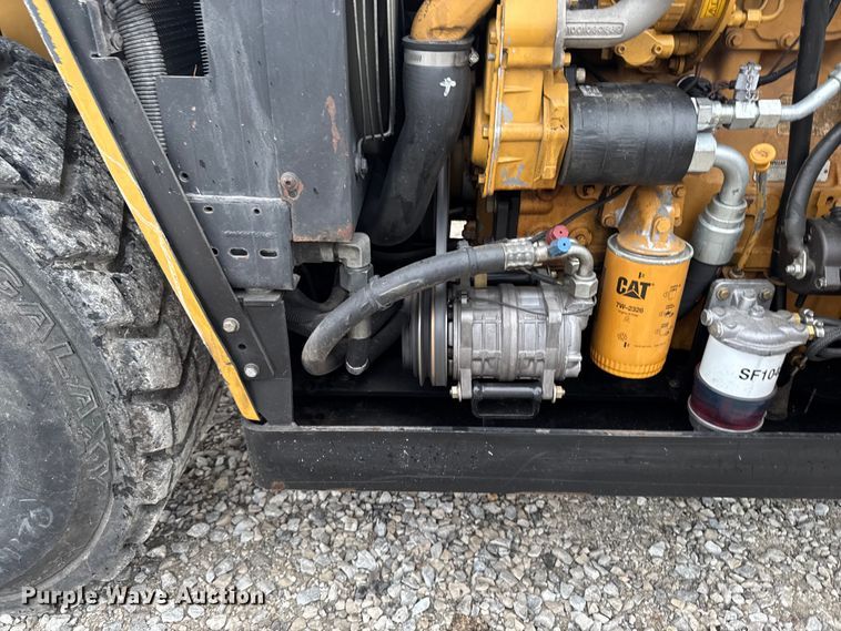 image for item DV2027 2012 Caterpillar TH255 telehandler