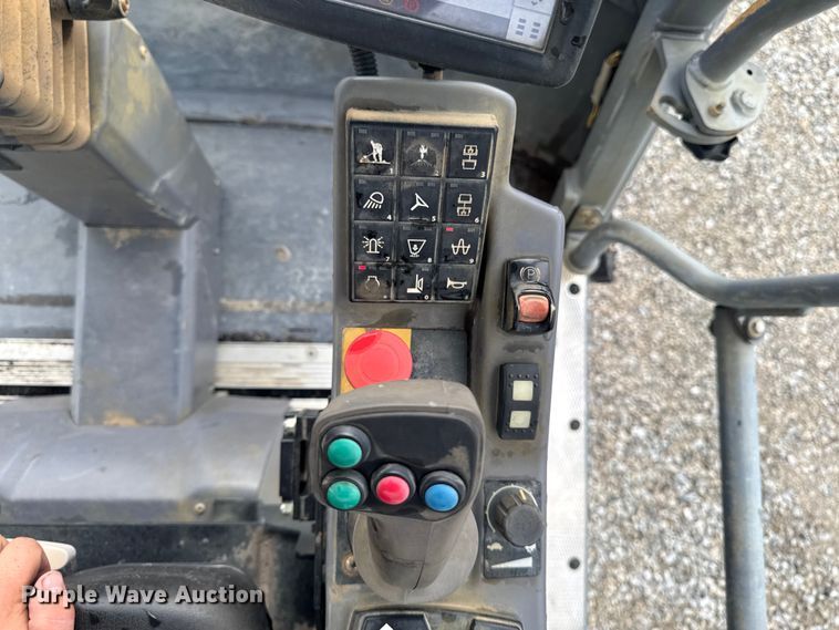 image for item DV2028 Dynapac CC 4200 VI double drum vibratory roller