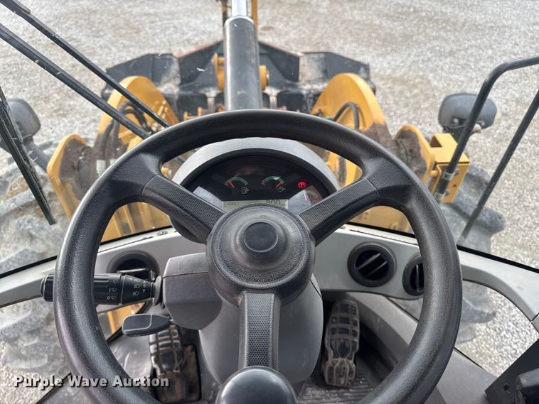 image for item DV2029 2019 Caterpillar 938M wheel loader