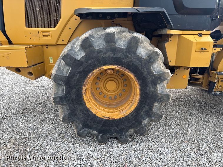 image for item DV2029 2019 Caterpillar 938M wheel loader