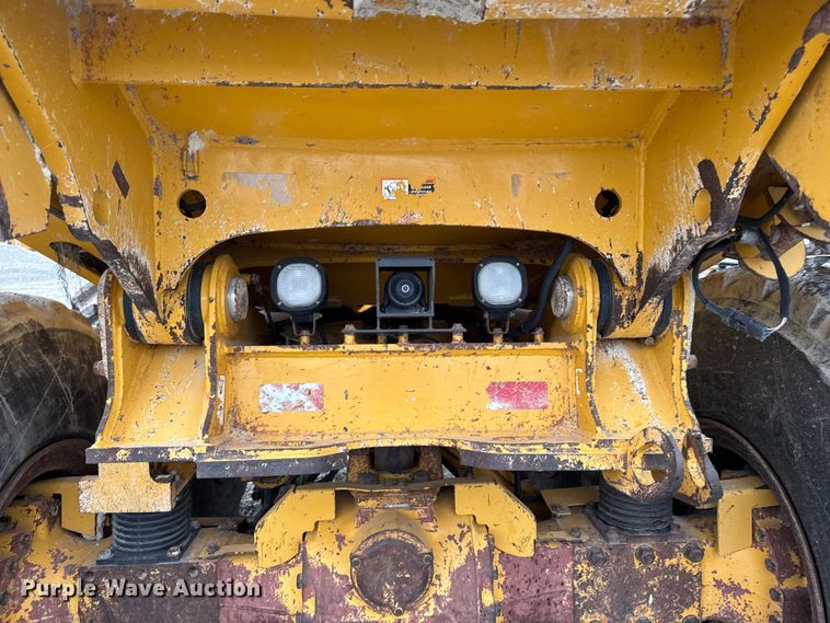image for item DV2030 2018 John Deere 260E articulated haul truck