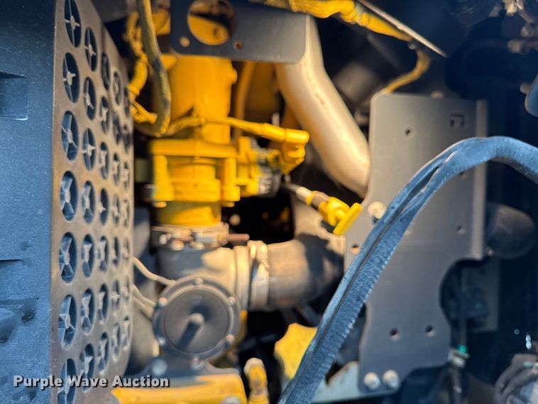 image for item DV2030 2018 John Deere 260E articulated haul truck