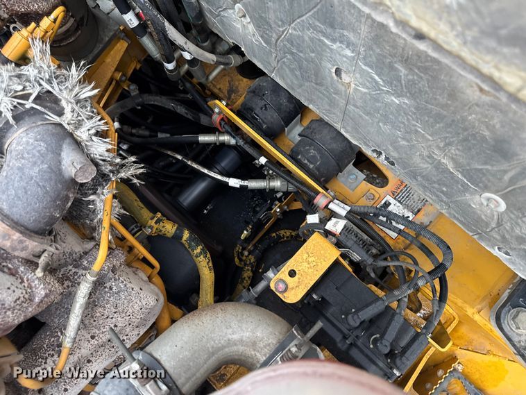 image for item DV2030 2018 John Deere 260E articulated haul truck