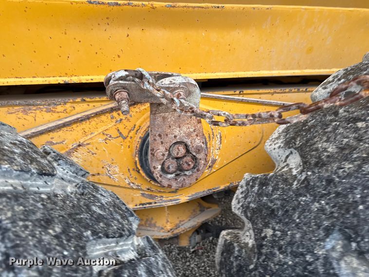 image for item DV2030 2018 John Deere 260E articulated haul truck