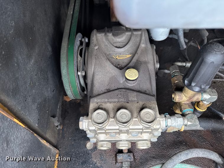 image for item DV2031 Vermmer V500LEHD vacuum excavator