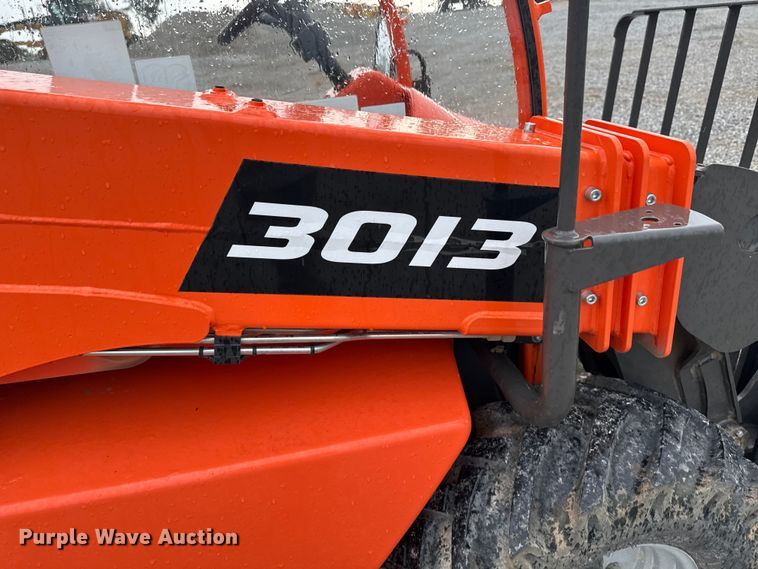 image for item DV2033 2003 JLG 3013 telehandler
