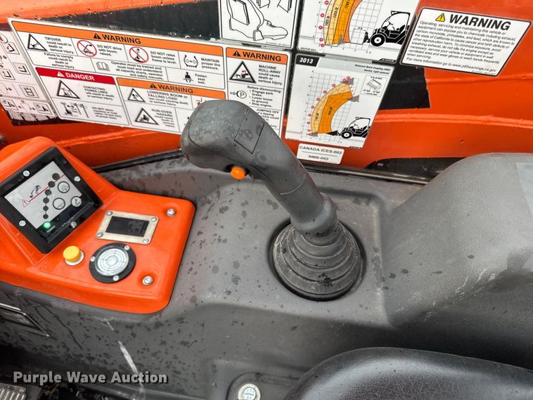 image for item DV2033 2003 JLG 3013 telehandler