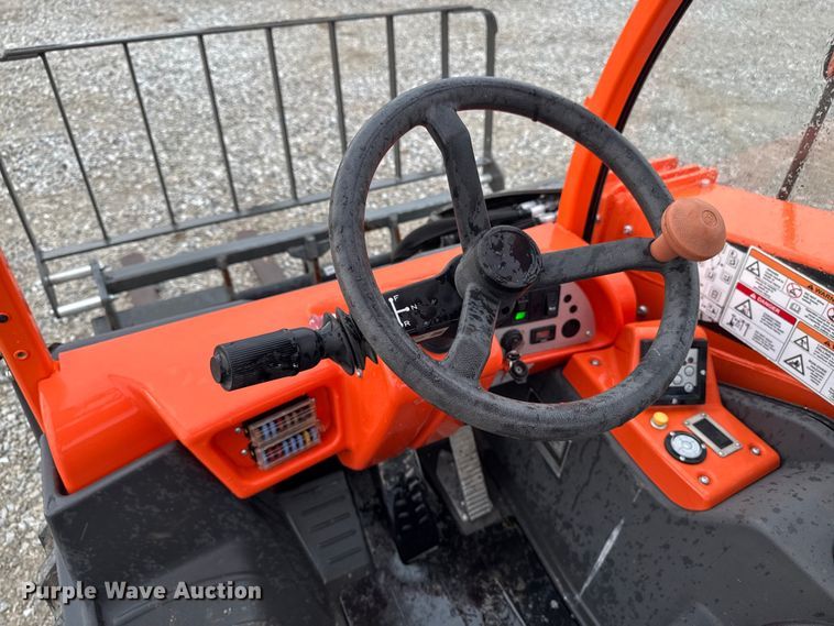 image for item DV2033 2003 JLG 3013 telehandler