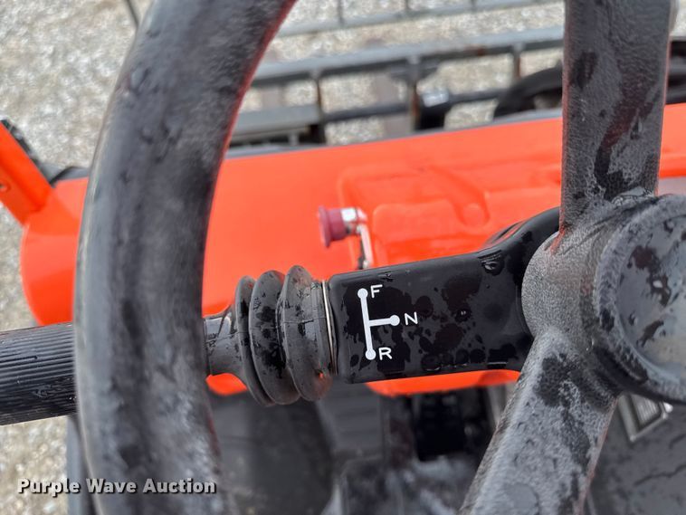 image for item DV2033 2003 JLG 3013 telehandler