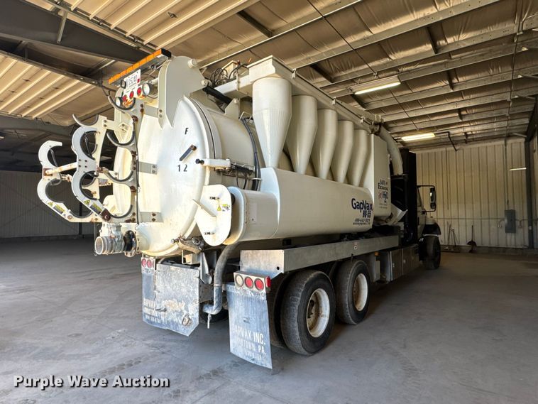 image for item DV2039 2011 International WorkStar 7300 hydrovac truck
