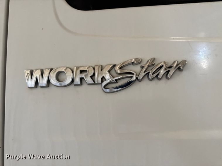 image for item DV2039 2011 International WorkStar 7300 hydrovac truck
