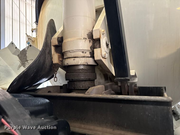 image for item DV2039 2011 International WorkStar 7300 hydrovac truck