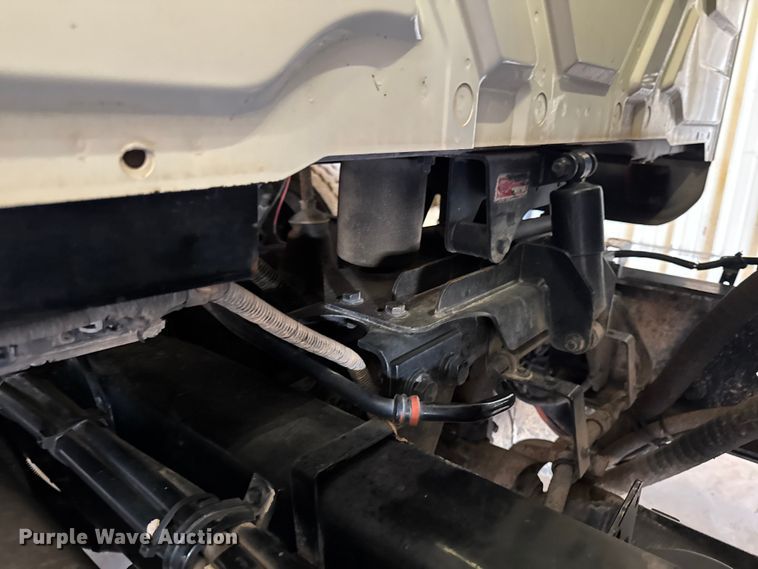 image for item DV2039 2011 International WorkStar 7300 hydrovac truck