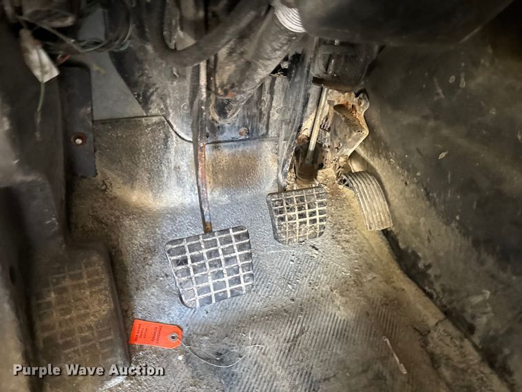 image for item DV2039 2011 International WorkStar 7300 hydrovac truck