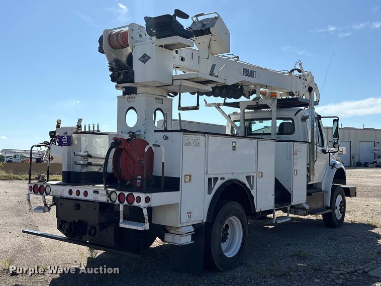 image for item DV8511 2014 Freightliner Business Class M2 digger derrick truck