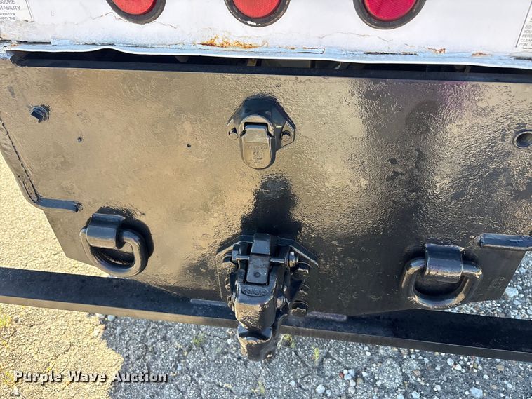 image for item DV8511 2014 Freightliner Business Class M2 digger derrick truck