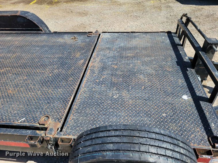 image for item DZ7273 2019 H&H tilt deck utility trailer