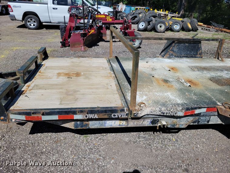 image for item DZ7274 2018 Sure-Trac tilt deck equipment trailer