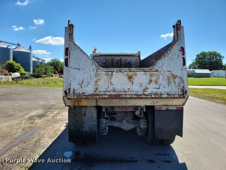 image for item DZ7276 1999 Mack RD688S dump truck