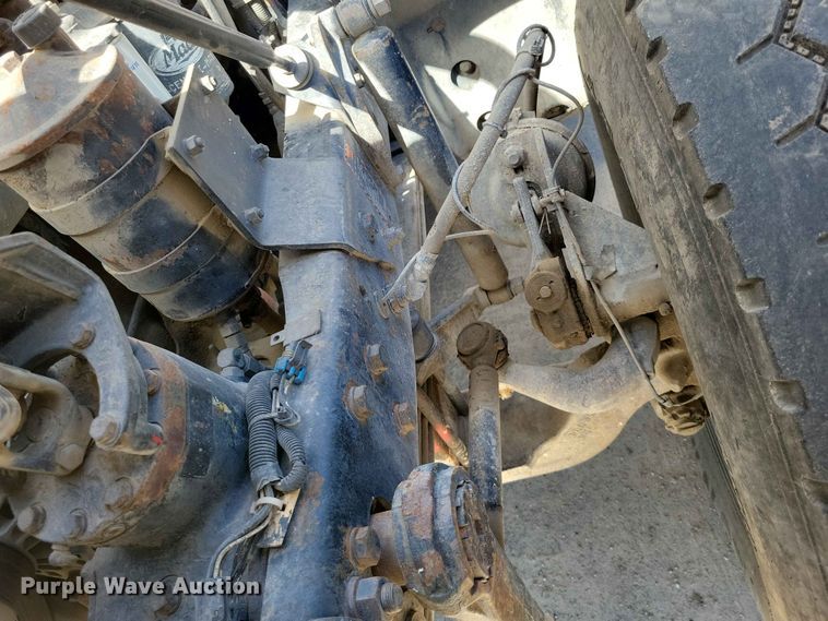 image for item DZ7276 1999 Mack RD688S dump truck