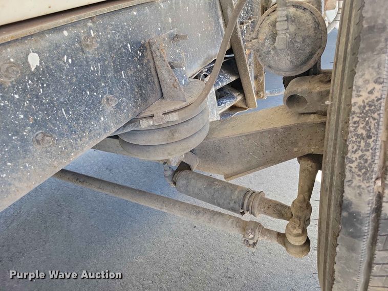 image for item DZ7276 1999 Mack RD688S dump truck