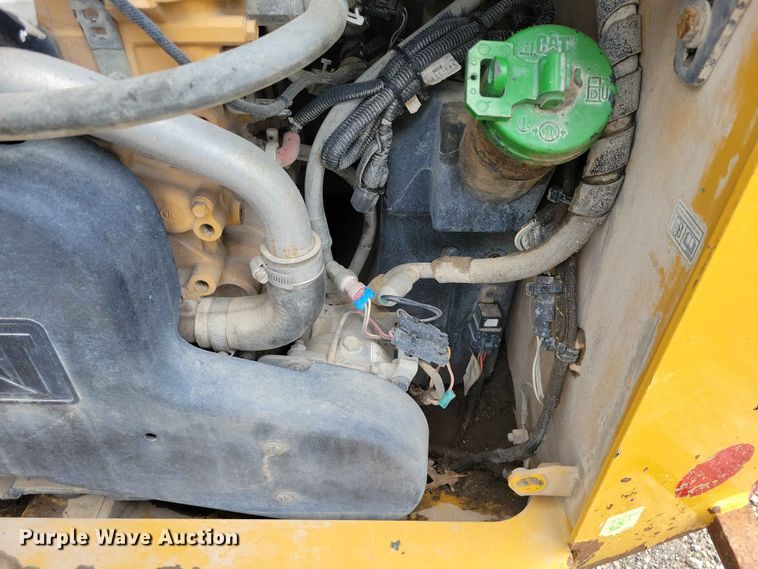 image for item DZ7278 2020 Caterpillar 262D3 skid steer loader