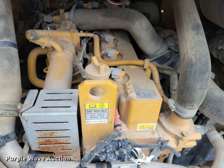 image for item DZ7278 2020 Caterpillar 262D3 skid steer loader