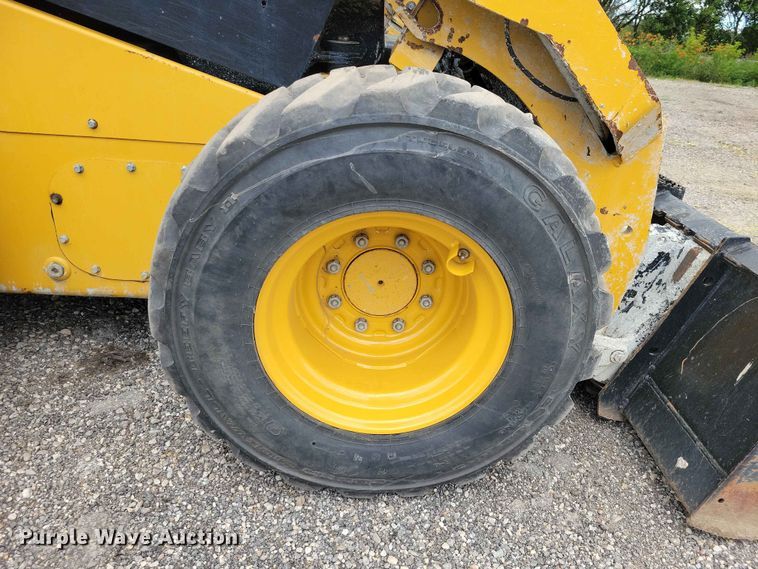 image for item DZ7278 2020 Caterpillar 262D3 skid steer loader