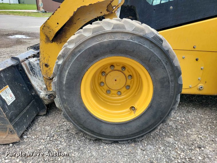 image for item DZ7278 2020 Caterpillar 262D3 skid steer loader