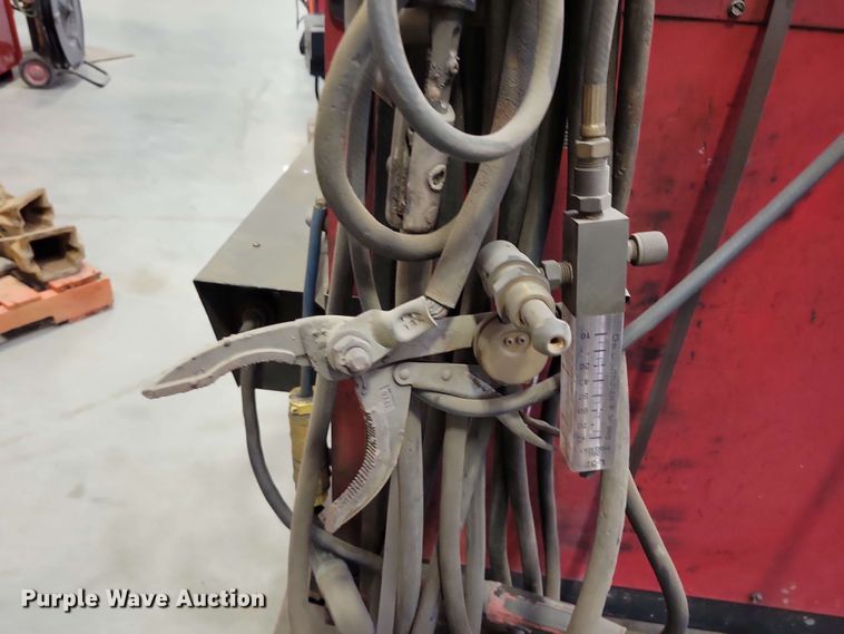 image for item DZ7281 Lincoln Idealarc DC-600 welder