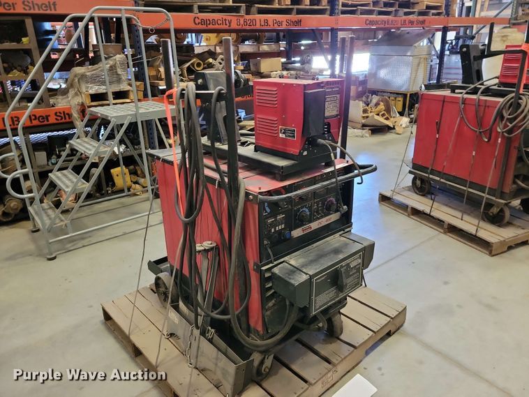 image for item DZ7282 Lincoln DC-400 welder