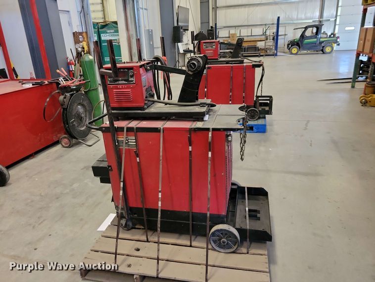 image for item DZ7282 Lincoln DC-400 welder