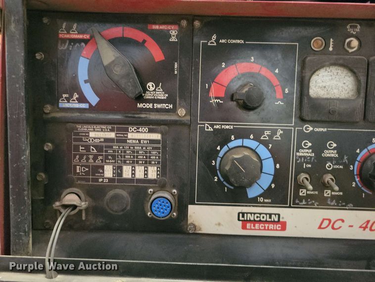image for item DZ7282 Lincoln DC-400 welder