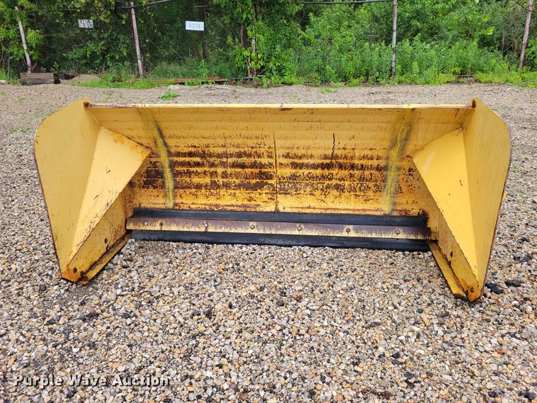 image for item DZ7287 Beaverbuilt skid steer snow pusher