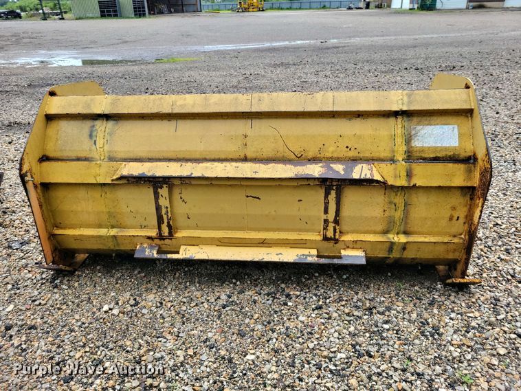 image for item DZ7287 Beaverbuilt skid steer snow pusher