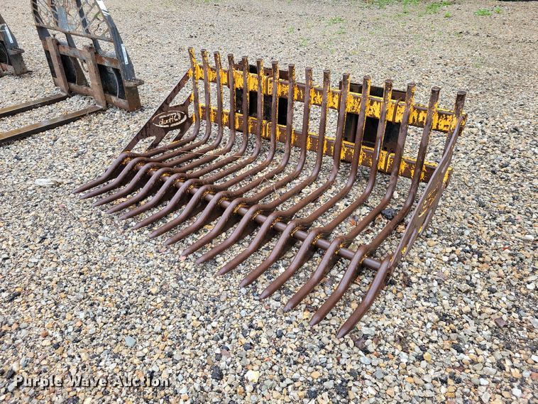 image for item DZ7289 Shoule HB-6 skid steer rock bucket