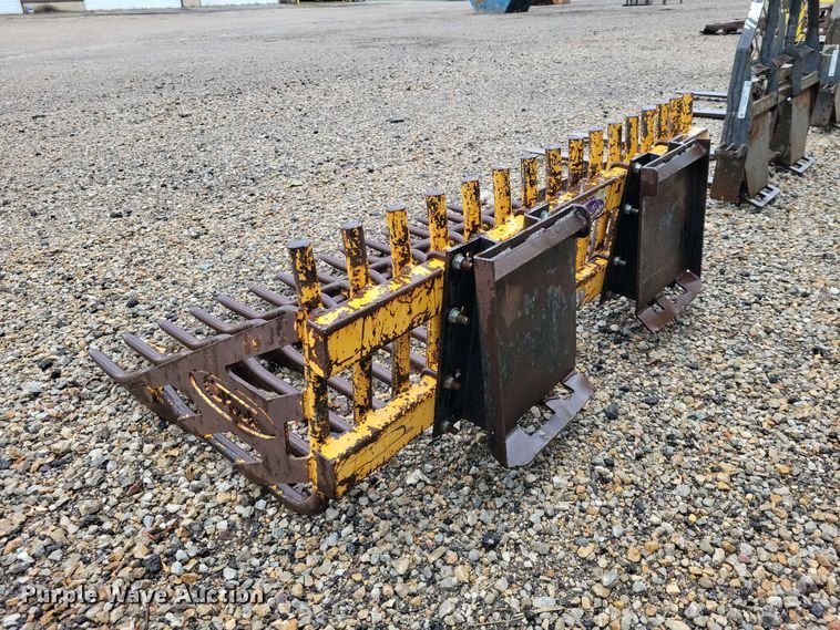 image for item DZ7289 Shoule HB-6 skid steer rock bucket