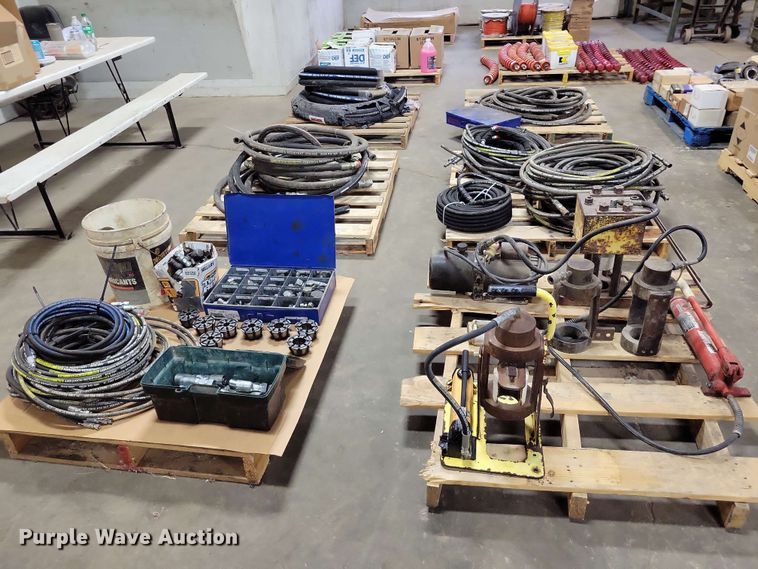 image for item DZ7293 Hydraulic  hose making equipment 