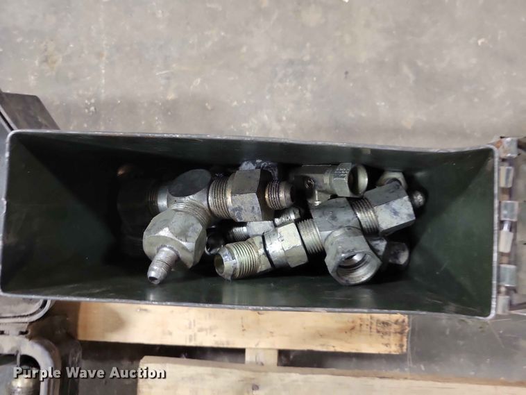 image for item DZ7293 Hydraulic  hose making equipment 